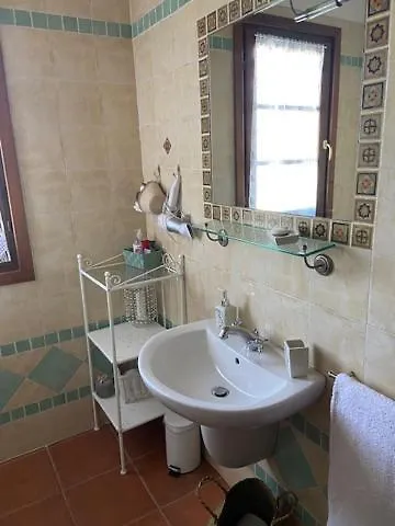 Bed And Breakfast Casale Del Sole Castellina Marittima 0*,  Italy